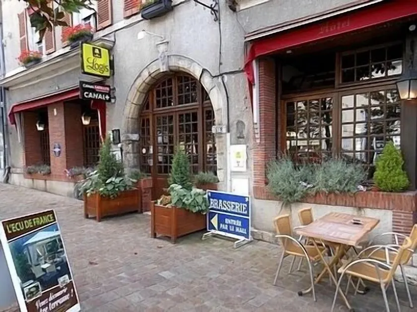 Logis Hôtel Restaurant l'Ecu de France - Image 1