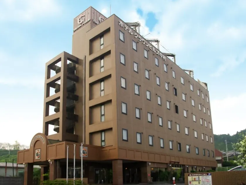 Hotel Crown Hills Nakamura - Image 1