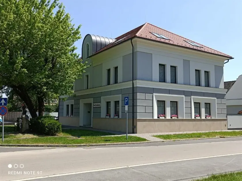 Corso Lux Apartman - Image 1