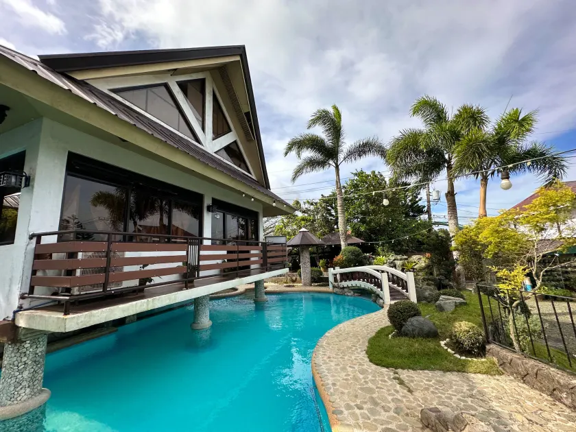 Piña Colina Resort - Image 1