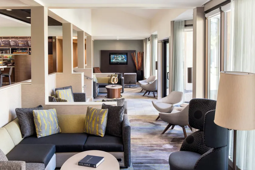 Courtyard by Marriott San Diego Sorrento Valley - Image 1