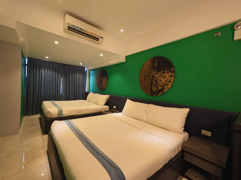 Skyloft Hotel - Image 1