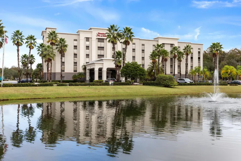 Hampton Inn & Suites Tampa-Wesley Chapel - Image 1