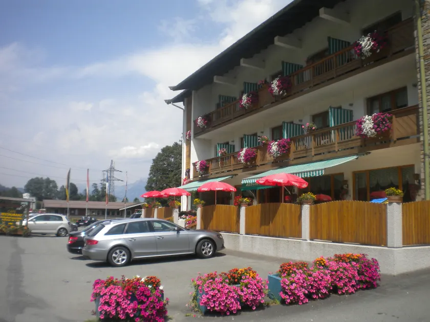 Hotel Aurach - Image 1