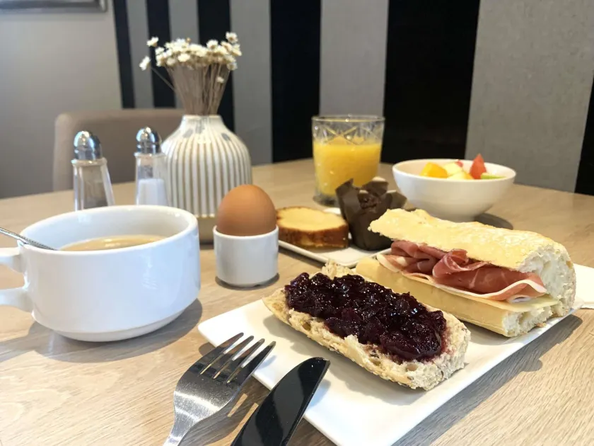 ibis Styles Rouen Nord-Barentin - Image 1