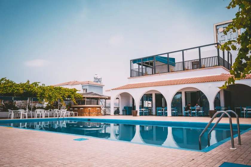Chrysland Hotel - Image 1