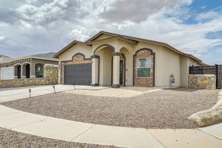 Santa Teresa Home w/ Patio & Grill! - Image 1