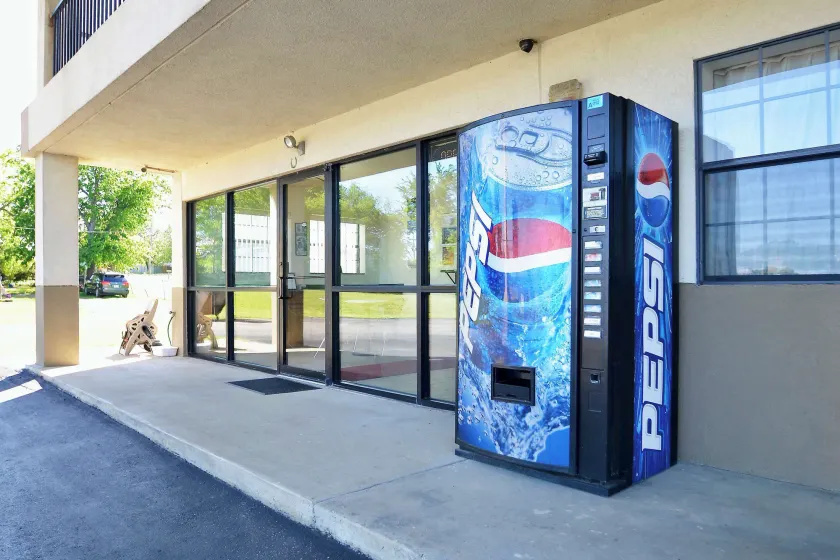 Motel 6-Atoka, OK - Image 1