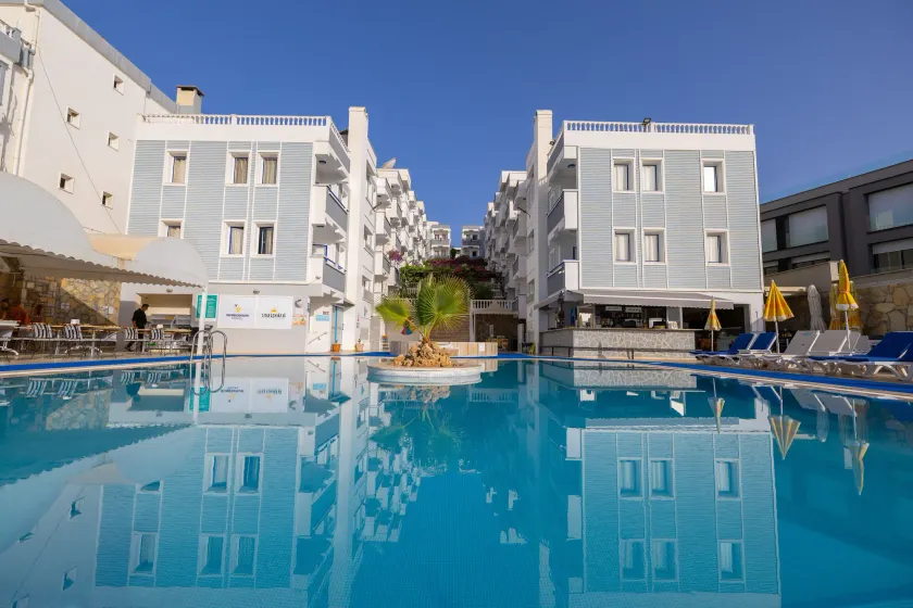 Sunpoint Hotel Bodrum - Image 1