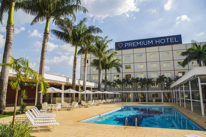 Hotel Premium Campinas - Image 1