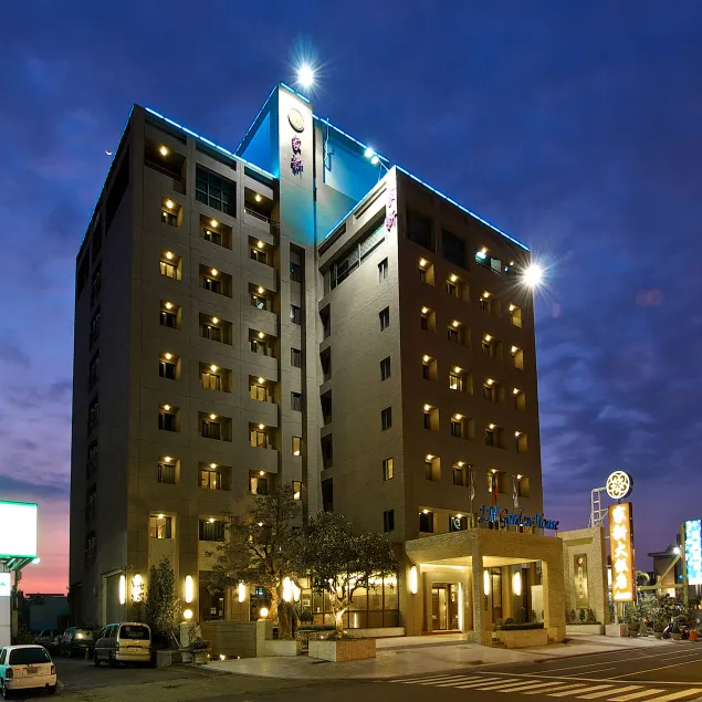 Jia Hsin Garden Hotel - Image 1