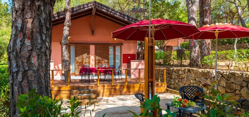Camping Lacona Pineta - Image 1