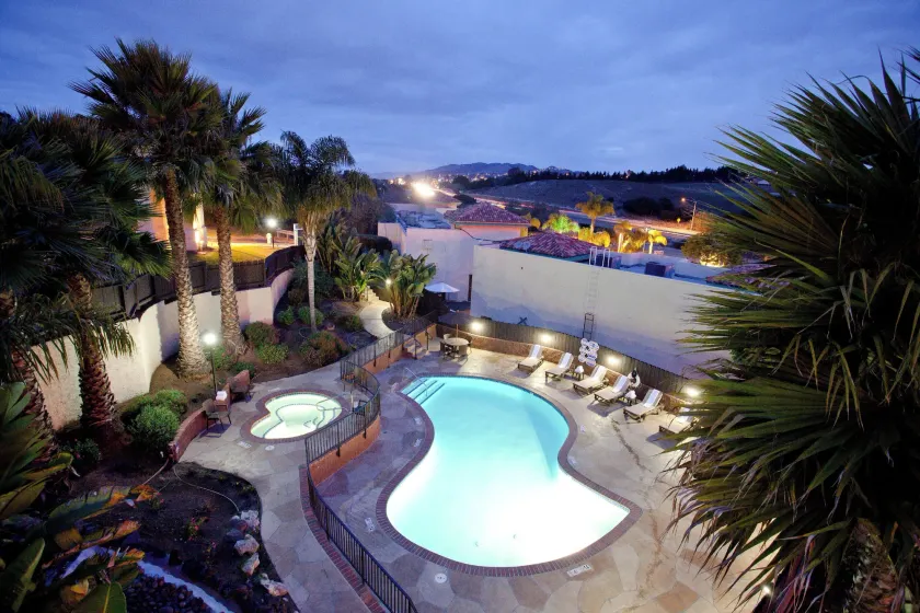 Holiday Inn Express Grover Beach-Pismo Beach Area by IHG - Image 1