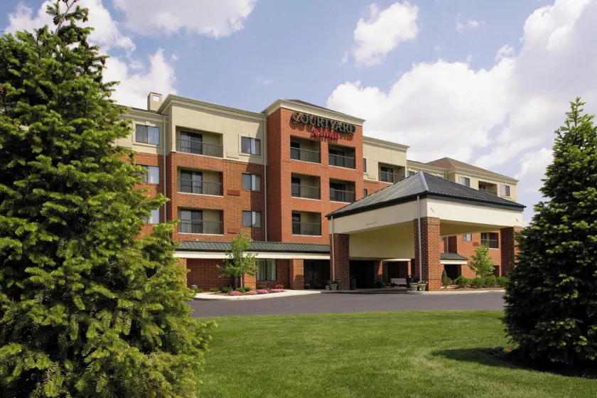 Courtyard by Marriott Akron Stow - Image 1