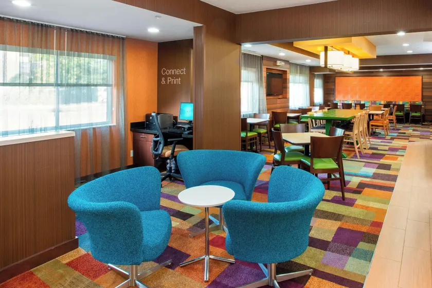 Fairfield Inn & Suites Chicago Tinley Park - Image 1