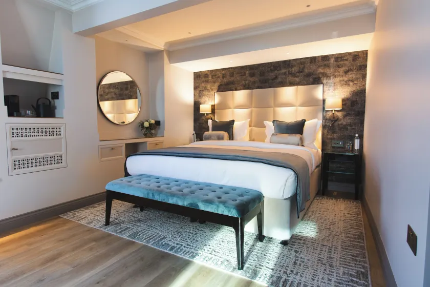 The Rathbone Hotel - Image 1
