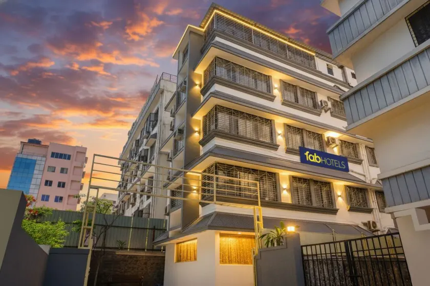 FabHotel Kohinoor Residency I - Nr Dmart, Baner - Image 1