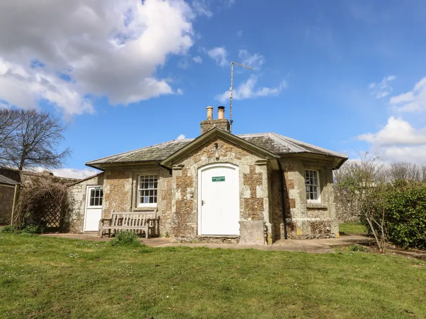 The Gate House - Image 1
