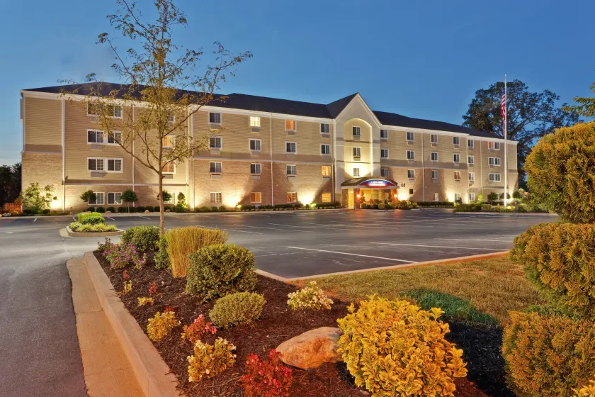 Candlewood Suites Bowling Green by IHG - Image 1