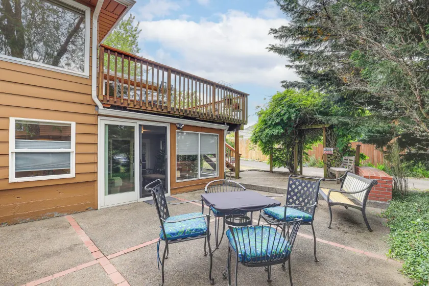 Unique Unit w/ Patio & Grill in Portland Area! - Image 1