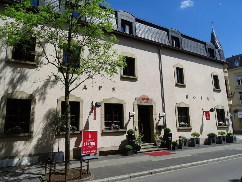 Hôtel Le Châtelet - Image 1
