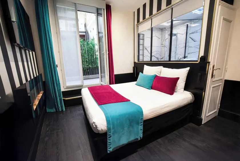 Hotel Peyris Opera - Image 1