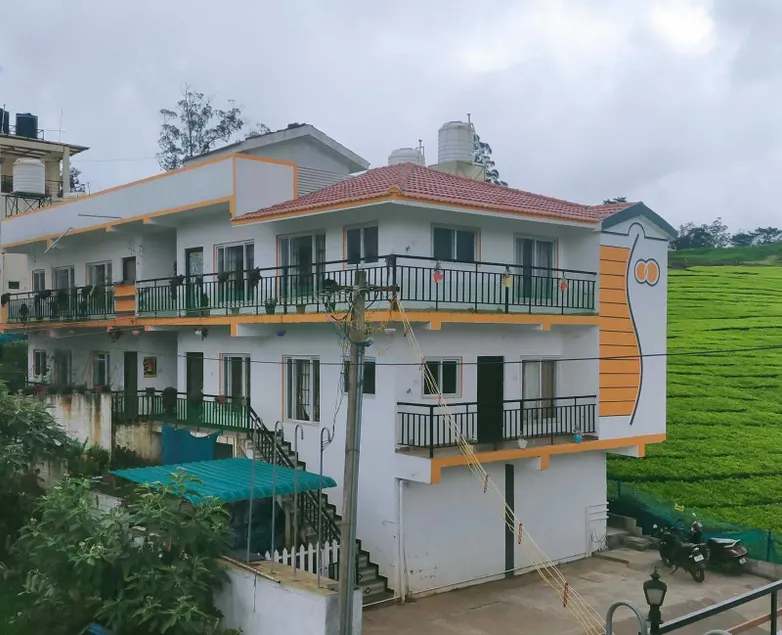 Tea Garden stays - Image 1