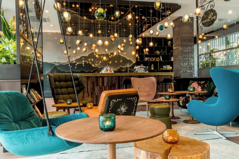 Motel One Salzburg-Süd - Image 1