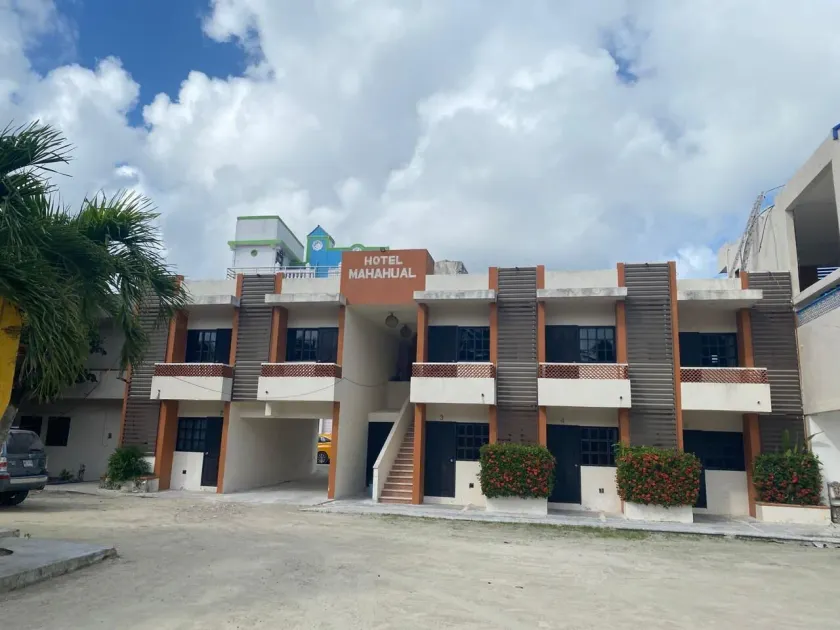 Hotel Mahahual Caribe  - Image 1