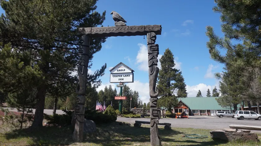Eagle Crater Lake Inn - Image 1