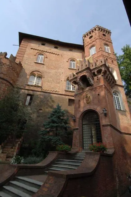 Relais Del Castello Di Oviglio - Image 1