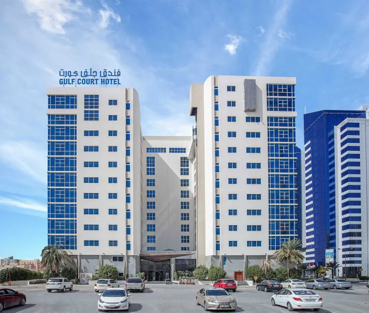 Gulf Court Hotel - Image 1