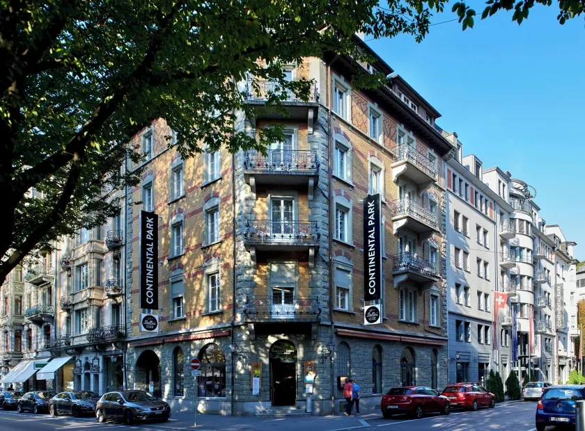 Hotel Continental Park - Image 1