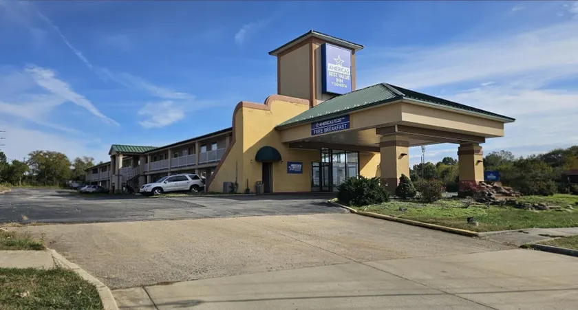 Americas Best Value Inn Mount Vernon - Image 1