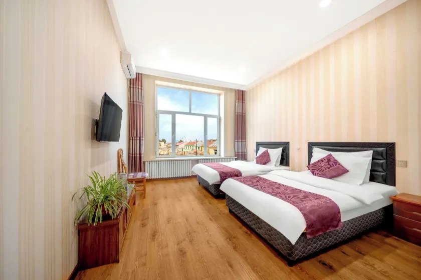 Binpeng Tianxia Hotel - Image 1