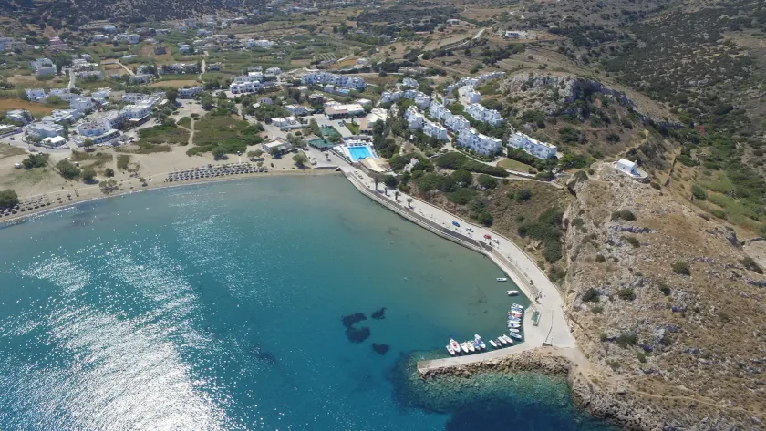 Dolphin Bay Seaside Resort & Suites - Image 1