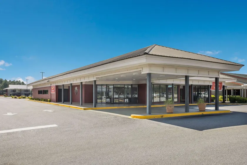 Econo Lodge Vidalia - Image 1