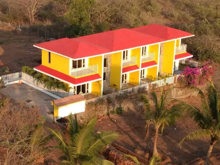 White Sand Retreat - Image 1