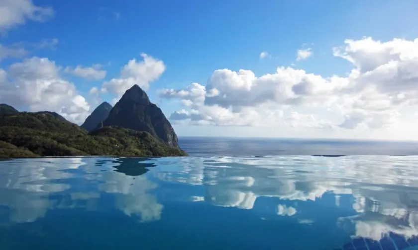 La Haut Resort - Image 1