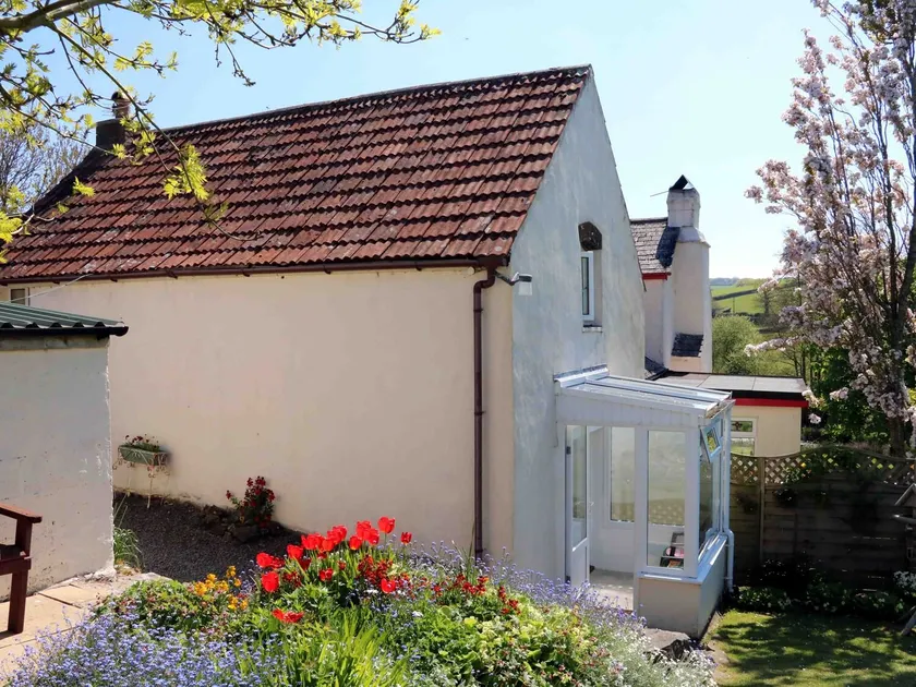 Bank Hall Farm - The Cottage - Image 1