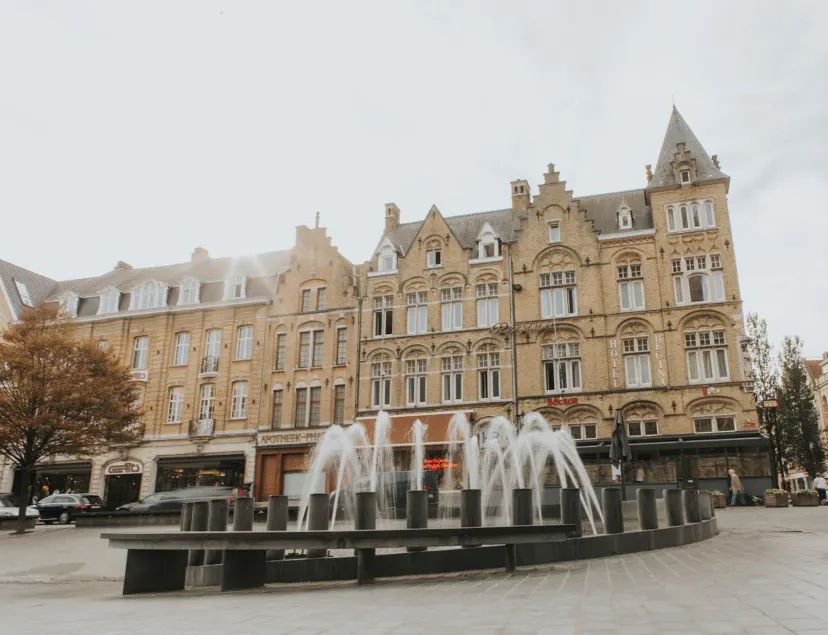 Hotel New Regina - Image 1