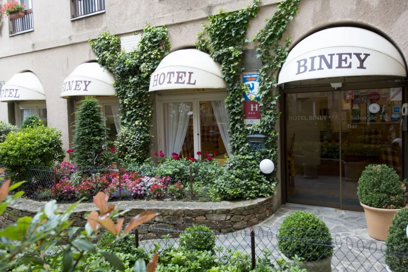 Hôtel Biney, Rodez - Image 1