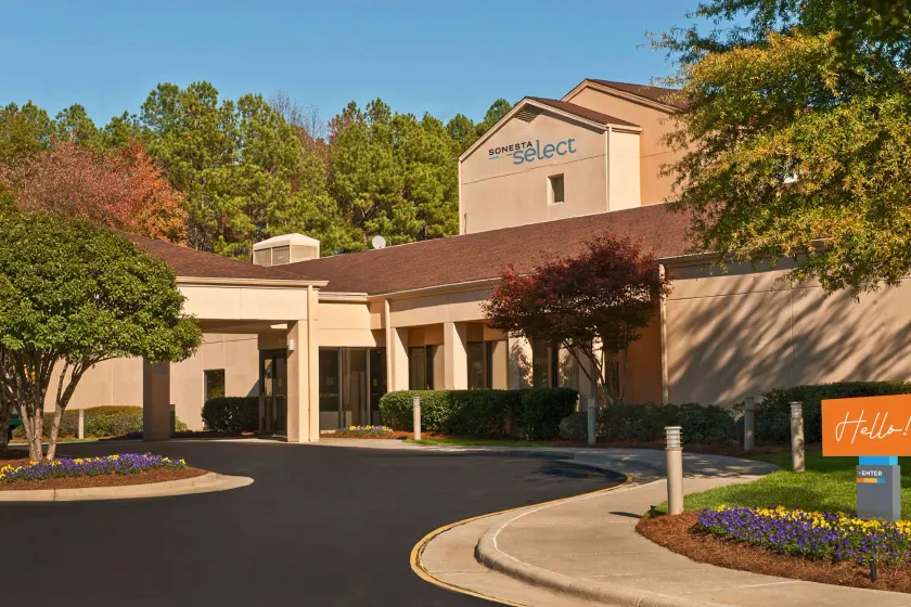 Sonesta Select Raleigh Durham Airport Morrisville - Image 1