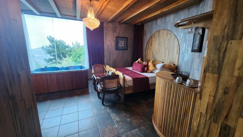Bay Lodge Boutique Hotel - Image 1
