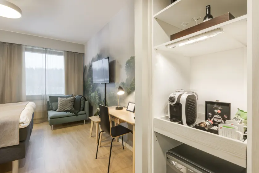 Hotel Haaga Central Park - Image 1