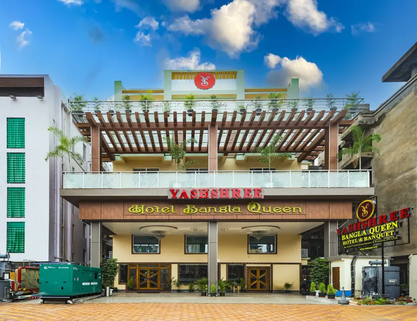 Yashshree Bangla Queen - Image 1