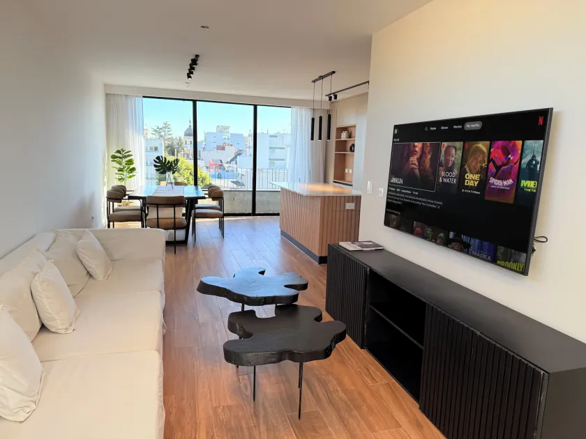 Live Devoto Boutique Apartments - Image 1