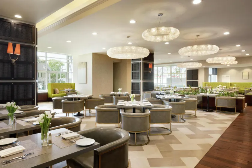 Embassy Suites Los Angeles - Glendale - Image 1