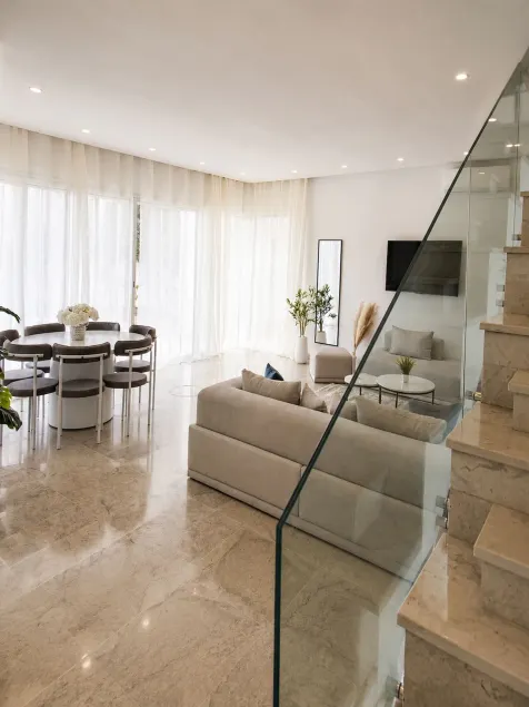 Elegant Villa in Gammarth with Private Indoor Pool - Image 1