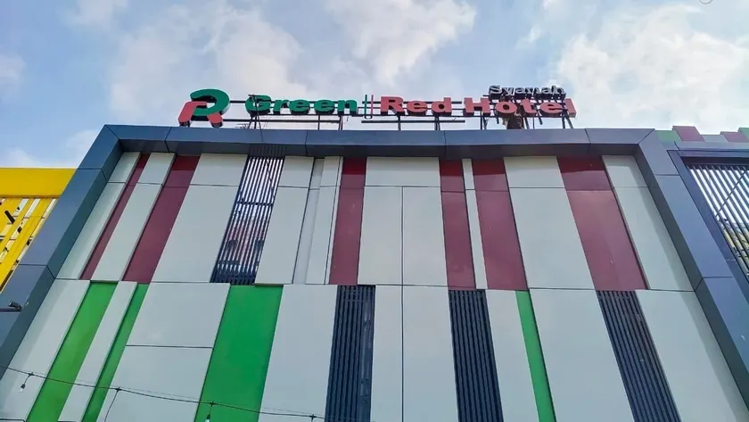 Green Red Hotel Syariah Jombang - Image 1